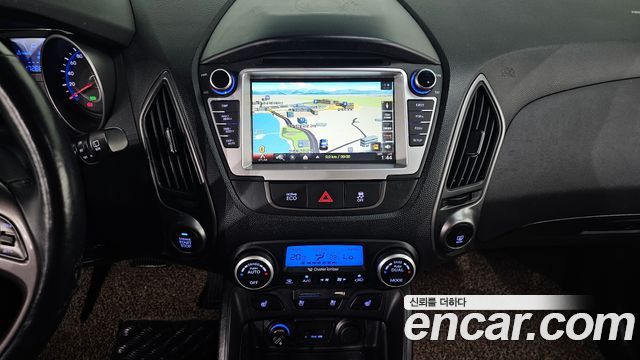 Hyundai Tucson 2015 — photo 24
