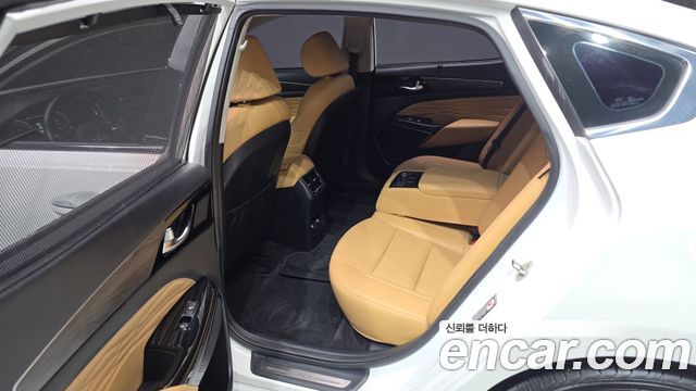 Kia K7 2020 — photo 11