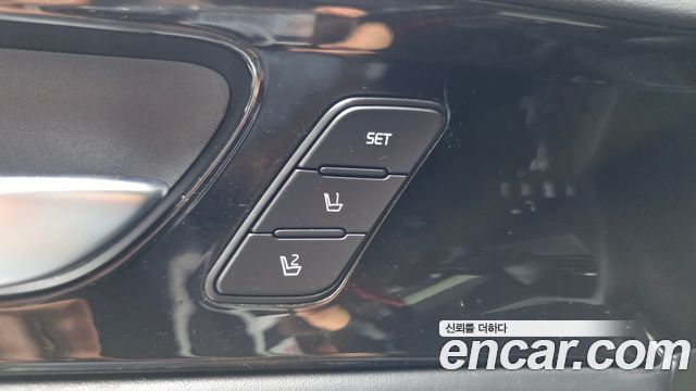 Kia K7 2020 — photo 12