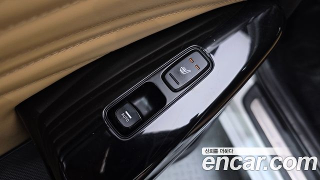 Kia K7 2020 — photo 17