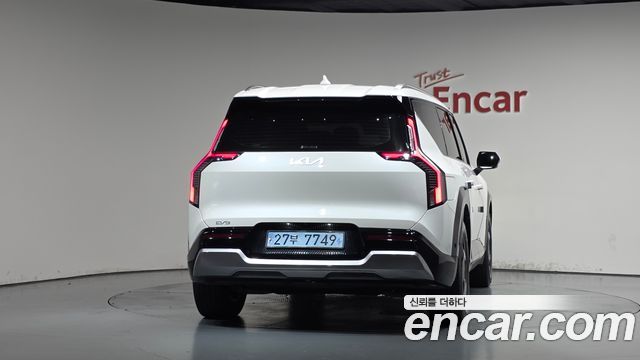 Kia EV9 2024 — photo 4