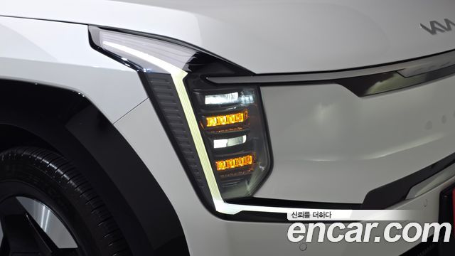 Kia EV9 2024 — photo 8