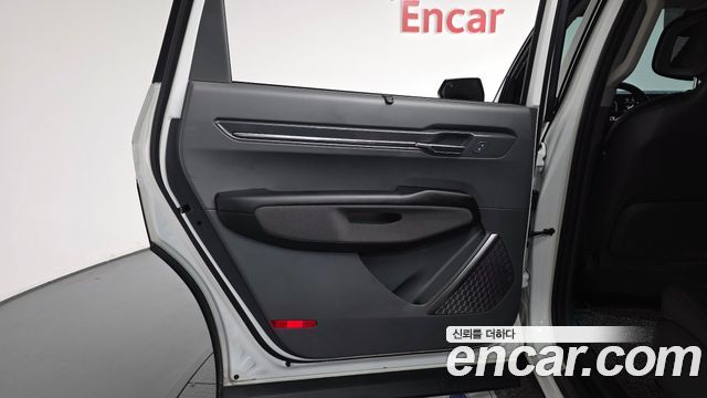 Kia EV9 2024 — photo 15
