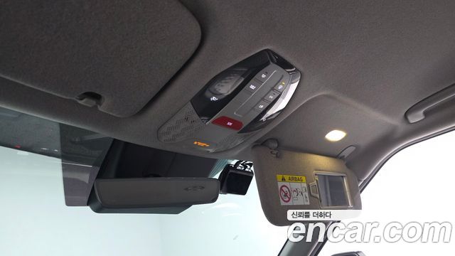 Kia EV9 2024 — photo 28