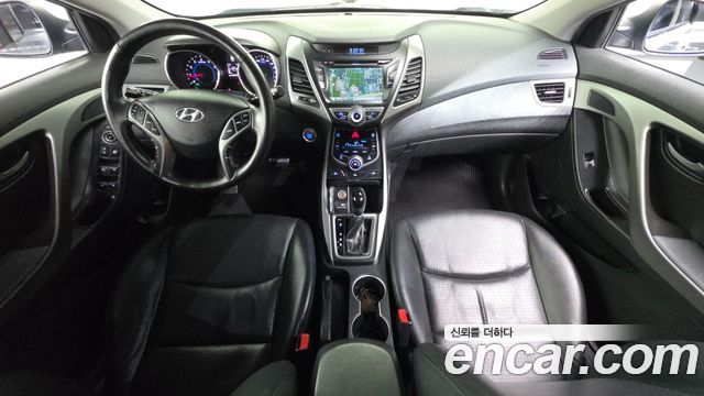 Hyundai AVANTE 2014 — photo 7