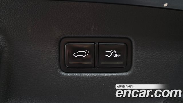 Kia Canival 2021 — photo 31
