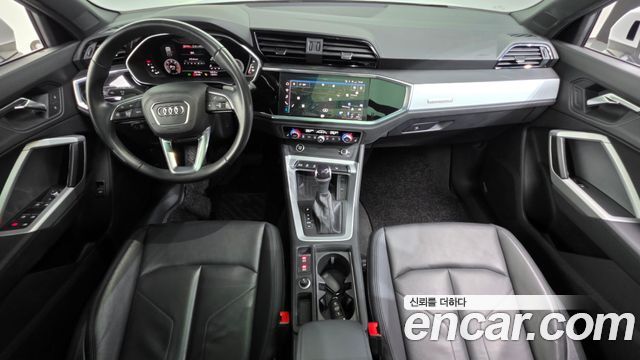 Audi Q3 2023 — photo 7