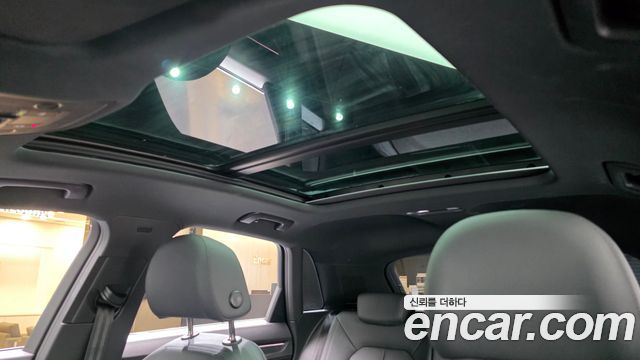 Audi Q3 2023 — photo 18