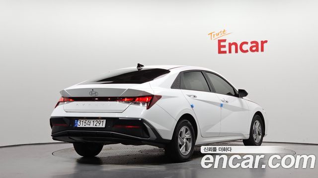 Hyundai AVANTE 2024 — photo 2