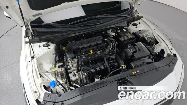 Hyundai AVANTE 2024 — photo 6