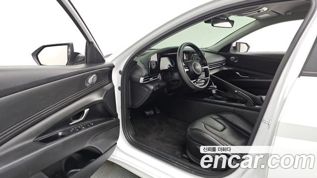 Hyundai AVANTE 2024 — photo 10