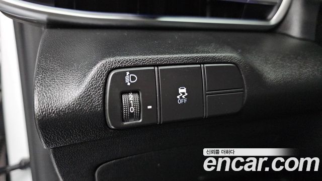 Hyundai AVANTE 2024 — photo 17