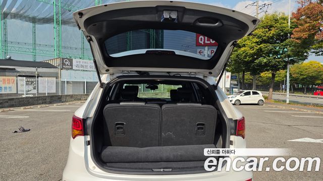 Hyundai Santafe 2016 — photo 12