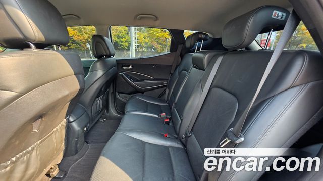 Hyundai Santafe 2016 — photo 13