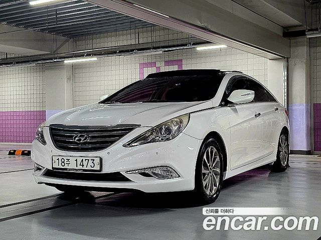 Hyundai Sonata 2013 — photo 1