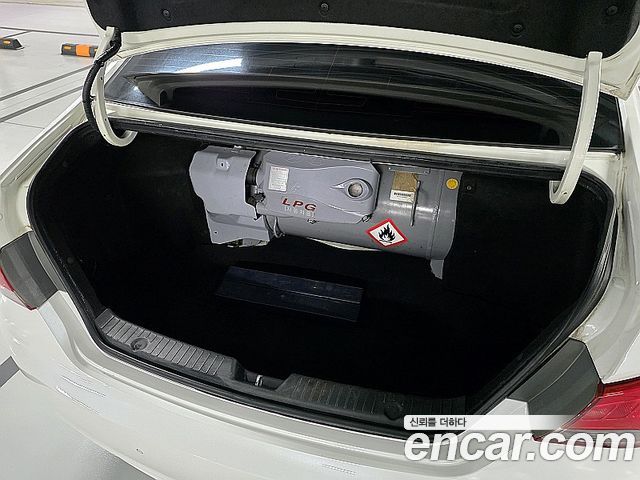 Hyundai Sonata 2013 — photo 18