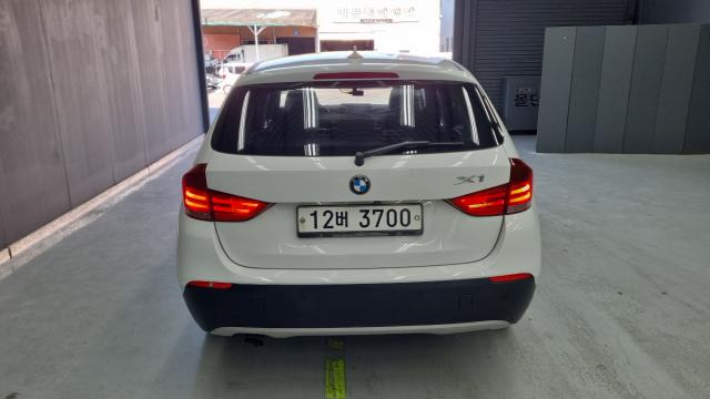 BMW X1 2010 — photo 4