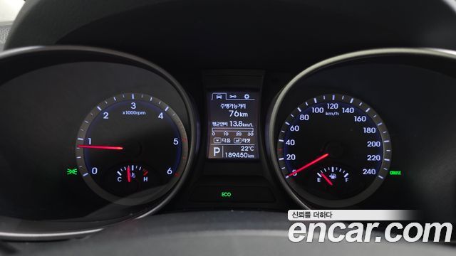 Hyundai Santafe 2015 — photo 8