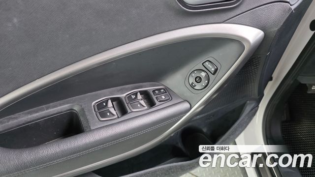 Hyundai Santafe 2015 — photo 17