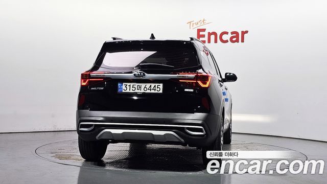 Kia Seltos 2022 — photo 4