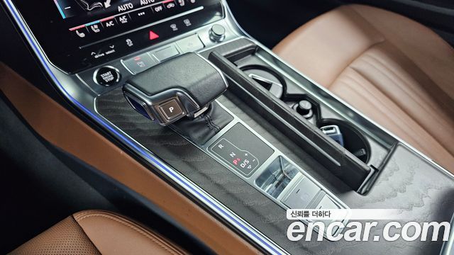 Audi A6 2023 — photo 12
