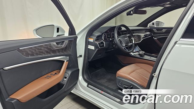 Audi A6 2023 — photo 13