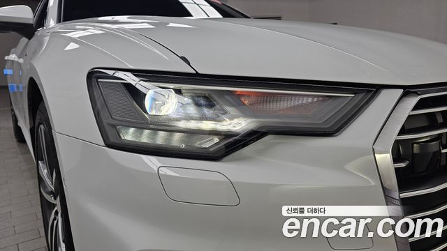 Audi A6 2023 — photo 8