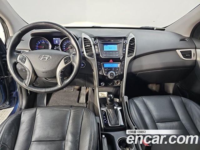 Hyundai i30 2016 — photo 5