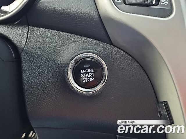 Hyundai i30 2016 — photo 13