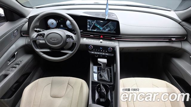 Hyundai AVANTE 2025 — photo 7