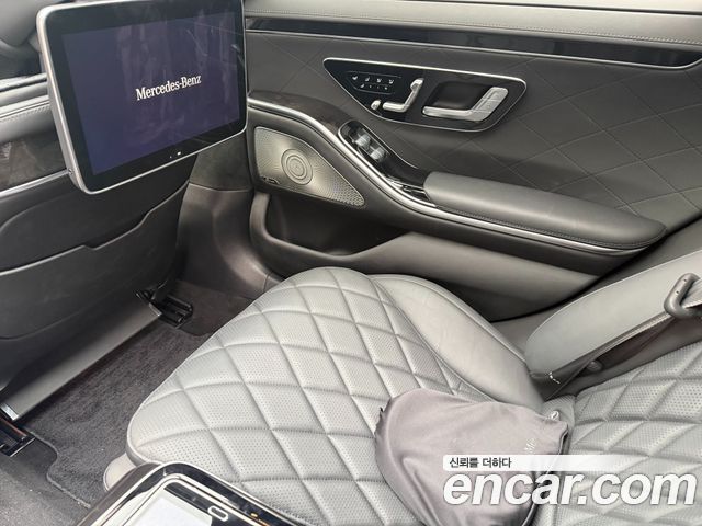 Mercedes-Benz S-Class 2022 — photo 16