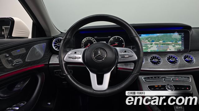 Mercedes-Benz CLS-Class 2019 — photo 12