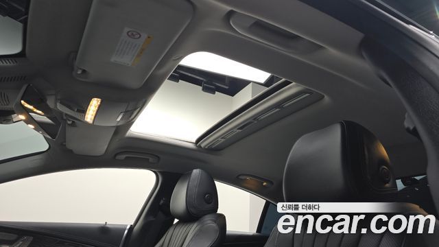 Mercedes-Benz CLS-Class 2019 — photo 19