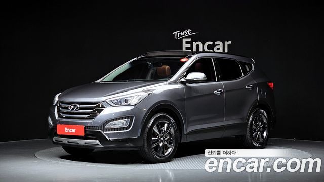 Hyundai Santafe 2015 — photo 1