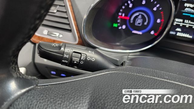 Hyundai Santafe 2015 — photo 29