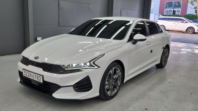 Kia K5 2021 — photo 1