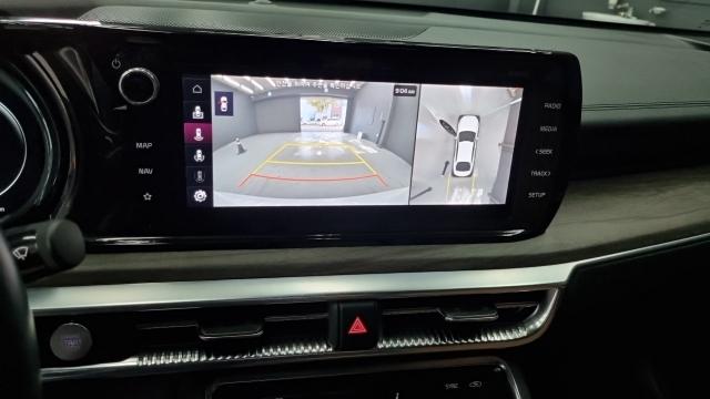 Kia K5 2021 — photo 17