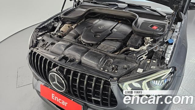 Mercedes-Benz GLE-Class 2022 — photo 6