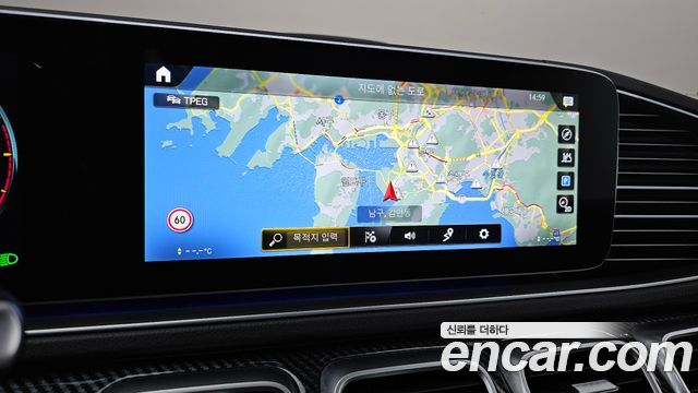 Mercedes-Benz GLE-Class 2022 — photo 21