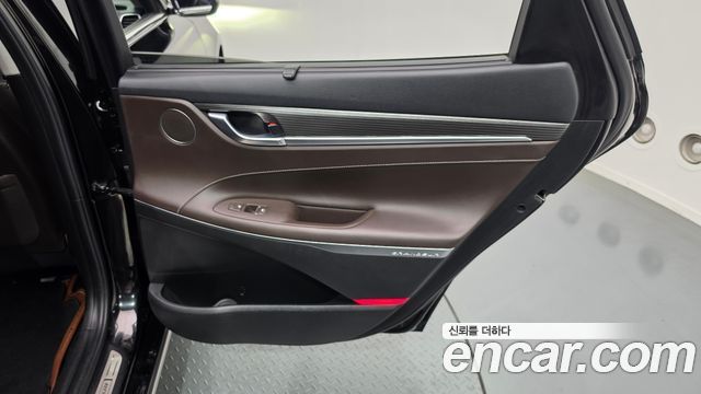 Hyundai Grandeur 2018 — photo 15