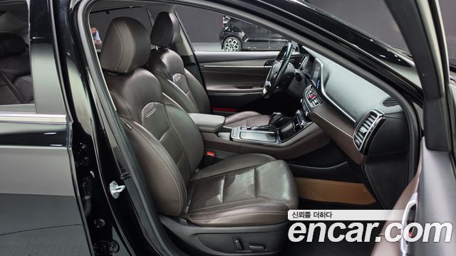 Hyundai Grandeur 2018 — photo 16