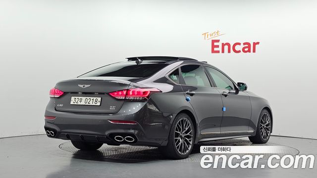 Genesis G80 2017 — photo 2