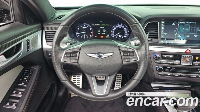 Genesis G80 2017 — photo 13