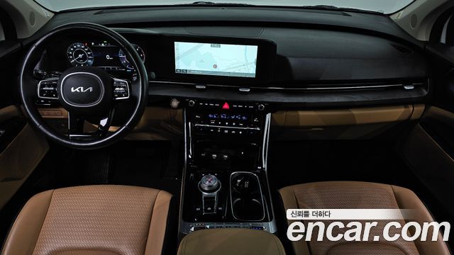Kia Canival 2023 — photo 10