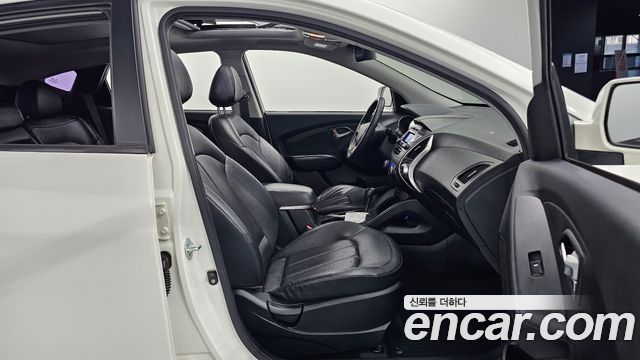 Hyundai Tucson 2013 — photo 17