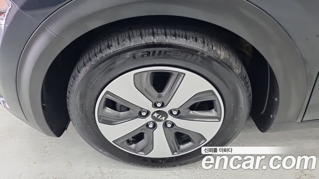 Kia Niro 2017 — photo 5