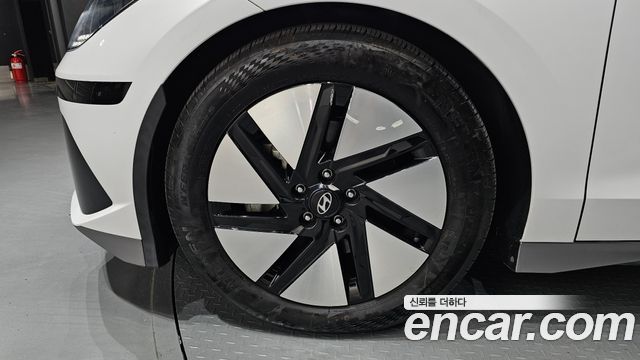 Hyundai Ioniq6 2023 — photo 5