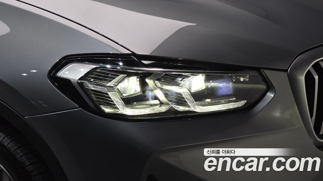 BMW X3 2022 — photo 8