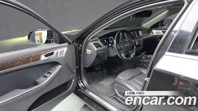 Genesis G80 2019 — photo 10