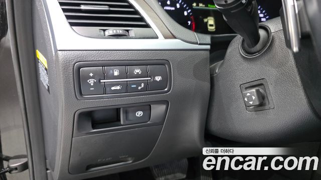 Genesis G80 2019 — photo 13